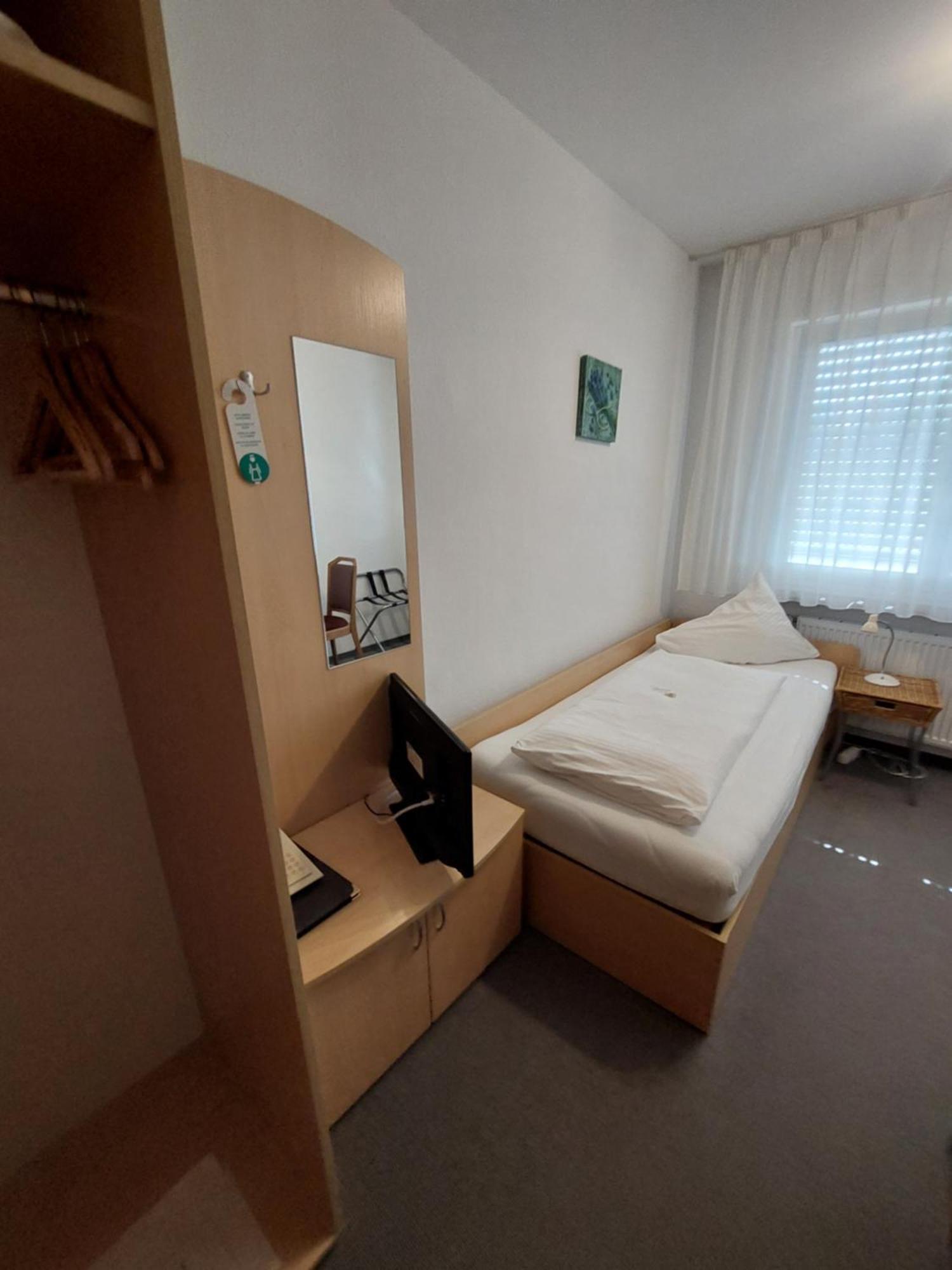 Hotel Zimmermann Filderstadt Exterior foto